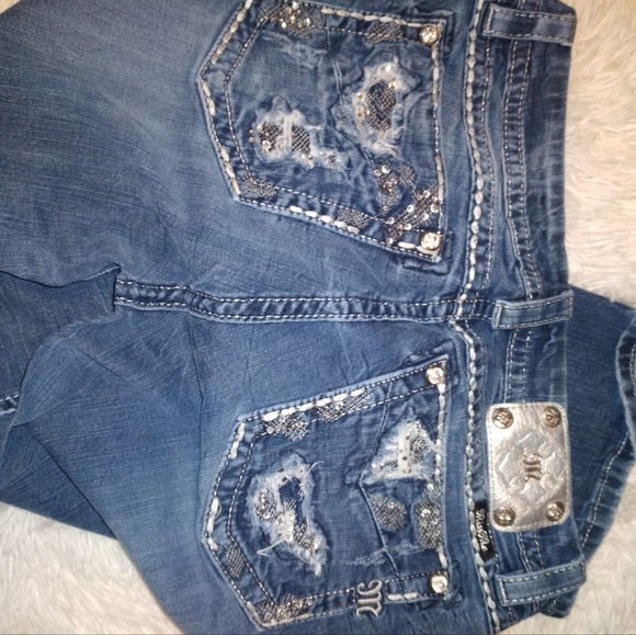 Miss Me 👖 Jeans - Picture 2 of 5